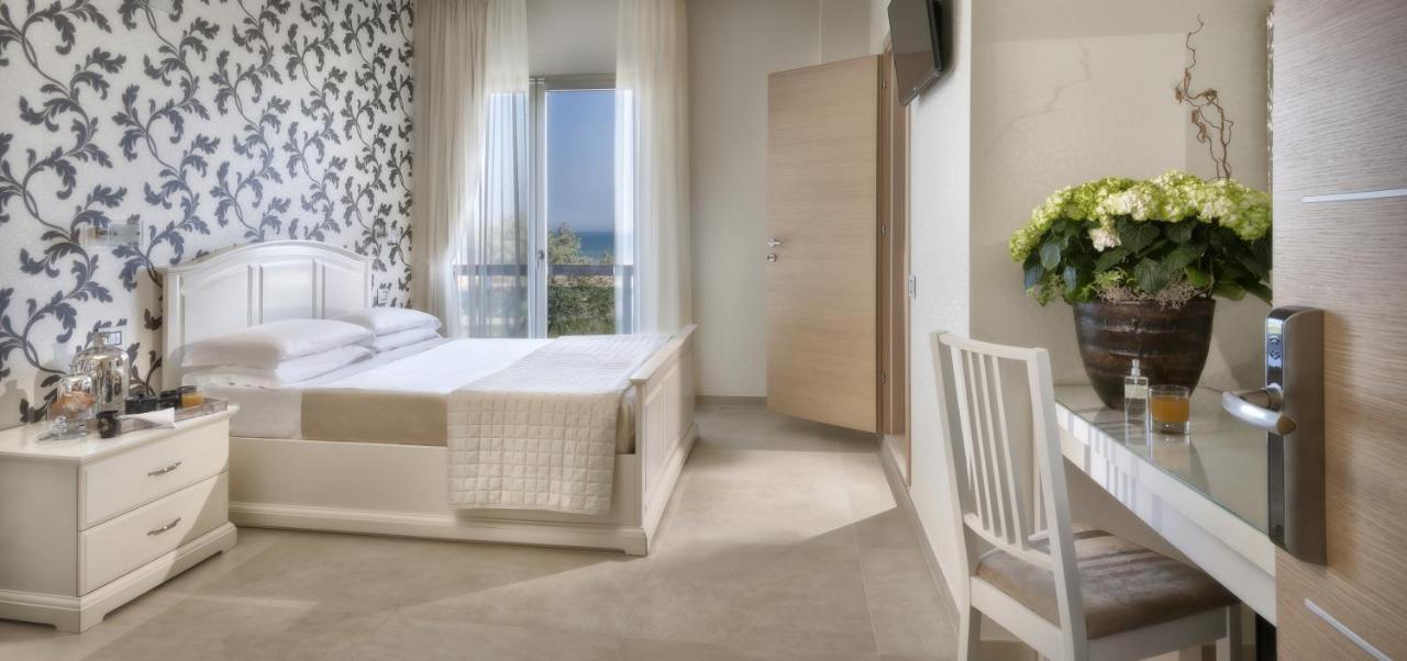 Hotel Vistamare Rivazzurra Di Rimini Szoba fotó