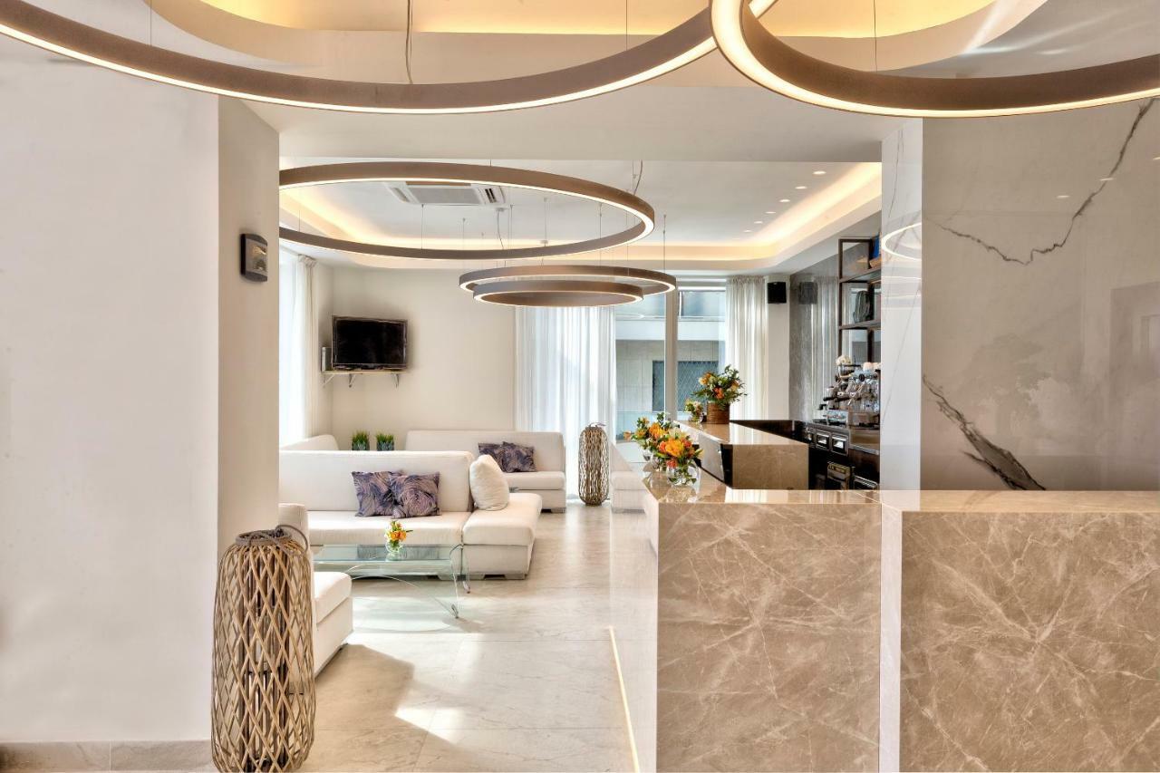Hotel Vistamare Rivazzurra Di Rimini Kültér fotó